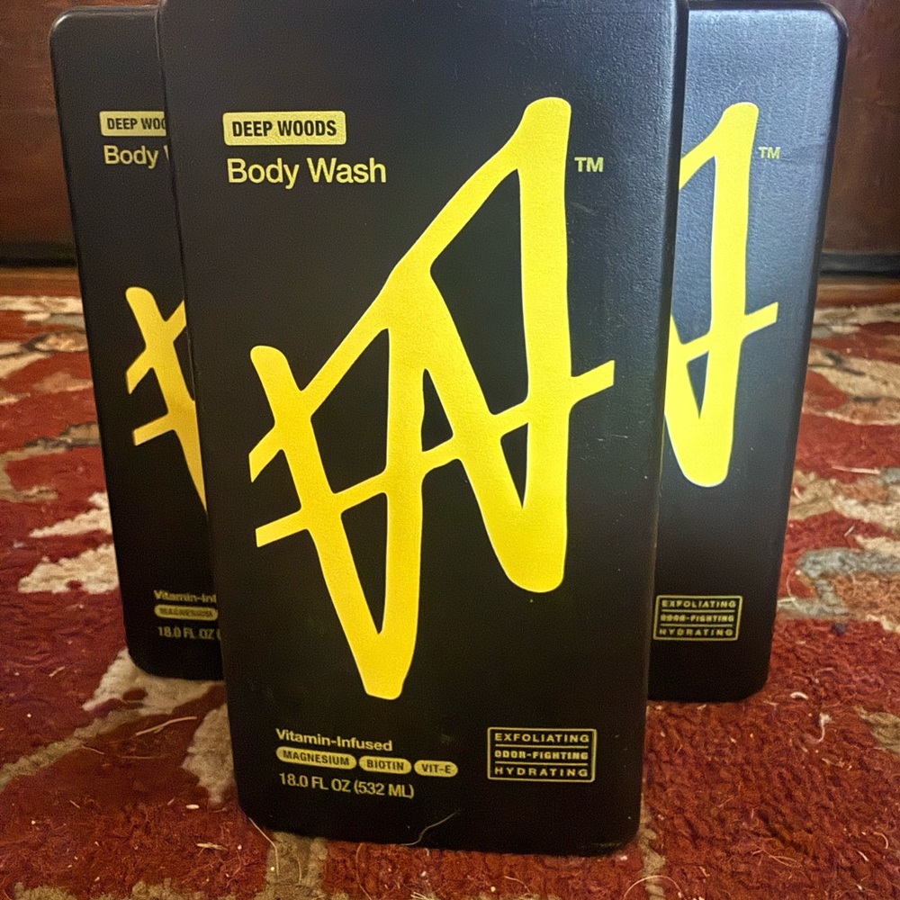 W by Jake Paul Exfoliating body wash